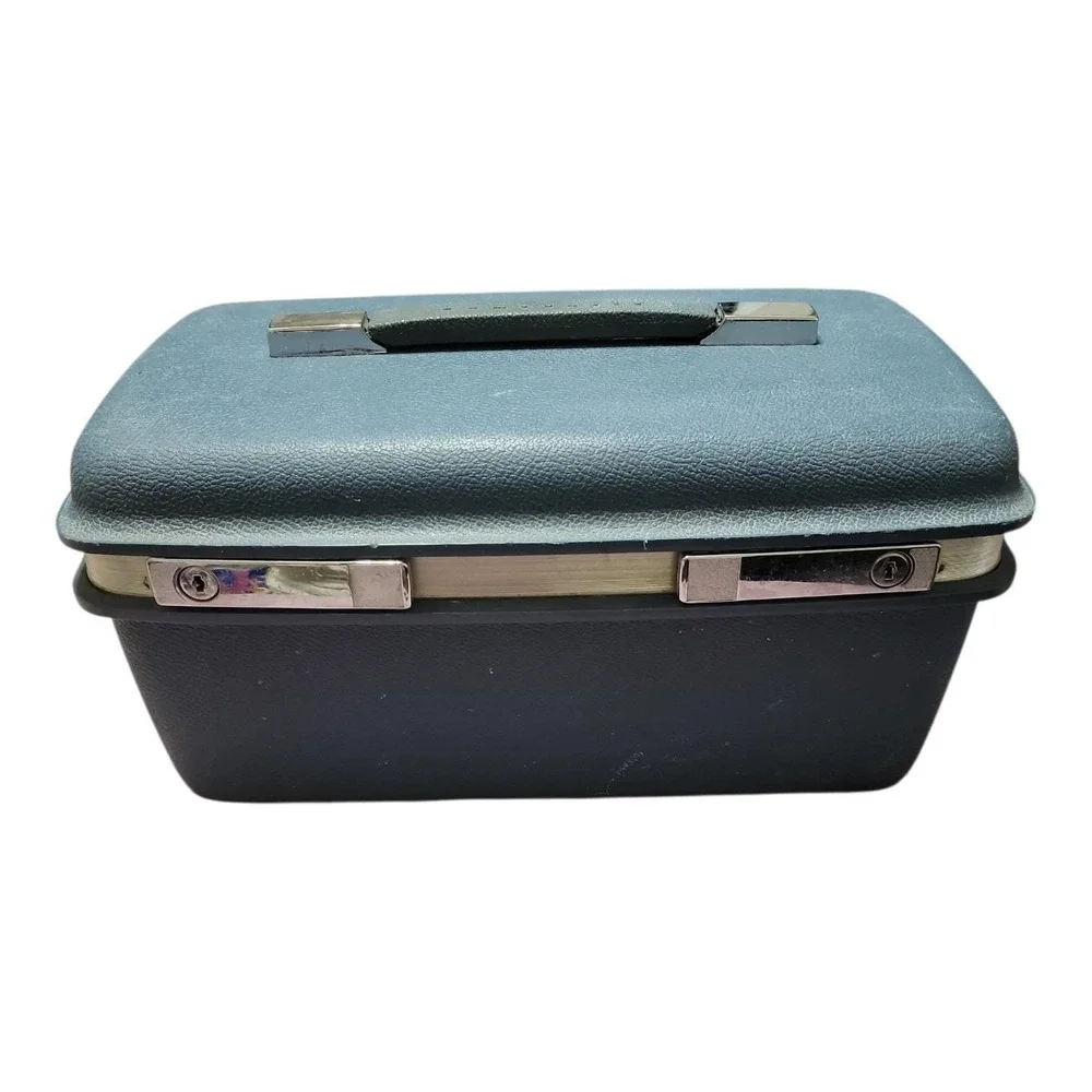 Vintage 1960s Samsonite Saturn Blue Train Case Cosmetic Luggage Tray Vanity